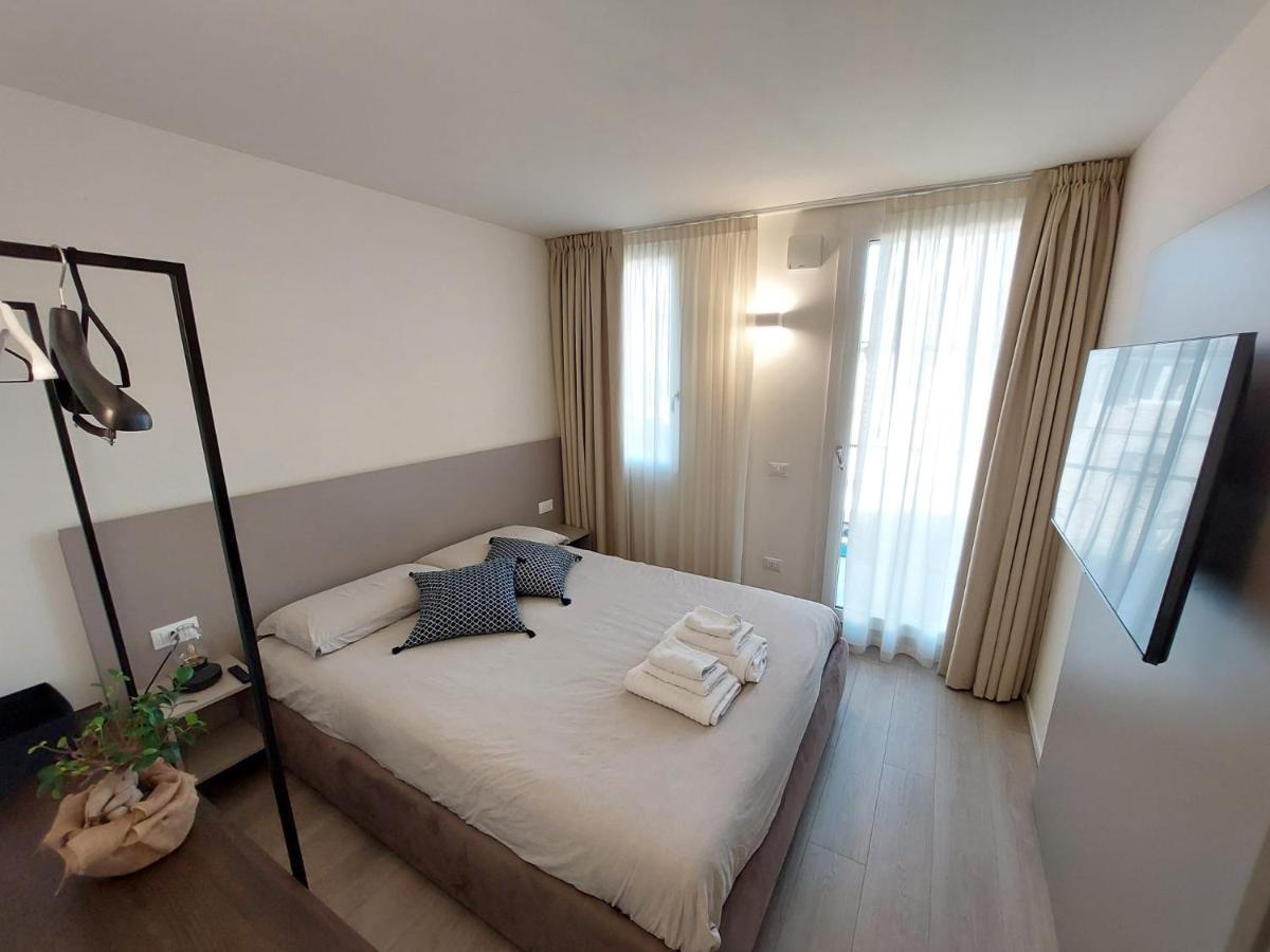 Apartament Residenza Subitosanto "Gigliola" 9A - Bilocale Con Terrazzo Esclusivo Cupola Basilica Di Sant'Antonio- Padwa Zewnętrze zdjęcie